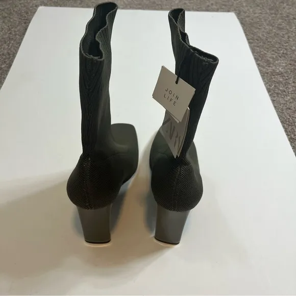 NWT Zara Olive Green Fabric Heeled Boots Size 10