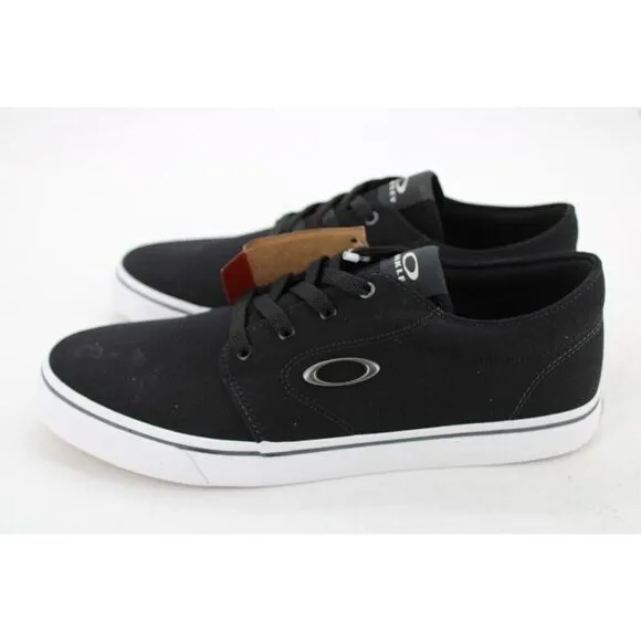 Oakley Canvas Spirit Sneakers Men 9.5 black Lace Up Casual Walking Athletic