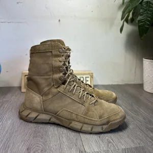Oakley US Standard Issue Desert Assault Boots Men Size 9 Reg