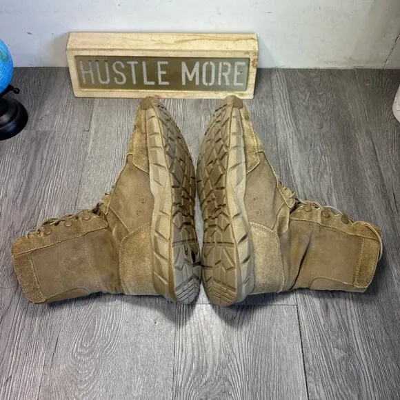 Oakley US Standard Issue Desert Assault Boots Men Size 9 Reg