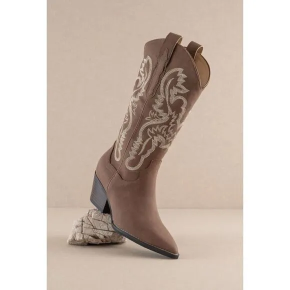 Oasis Society Classic Western Cowboy Boots Embroidered Native Women's 7.5 Brown