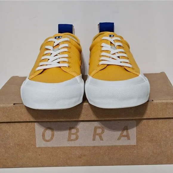 OBRA, Mens, low canvas sneakers in deep yellow. NIB, Size 10