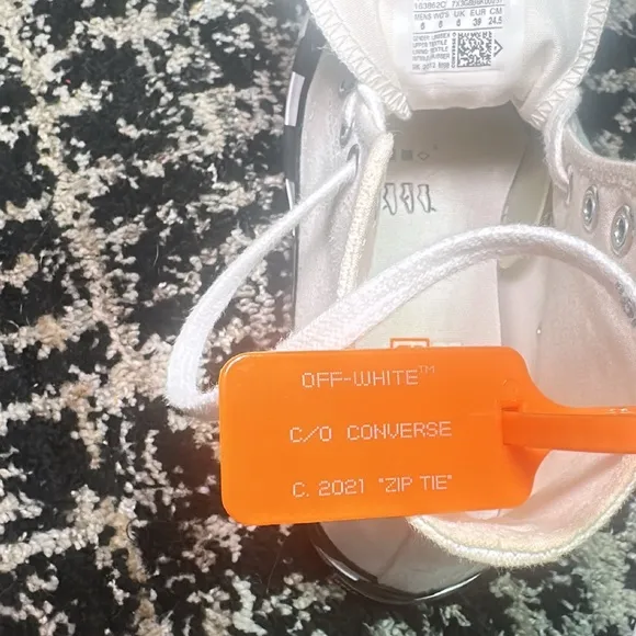Off-White Black White Sneakers High-Top