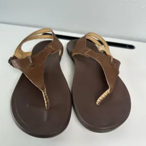 OluKai Eheu Leather Sandals in Kona Coffee Size 9