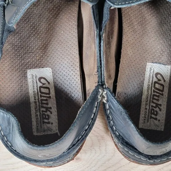 OluKai Moloa Shoes Mens Size 10 Black Brown Slip On Loafers Leather Slippers