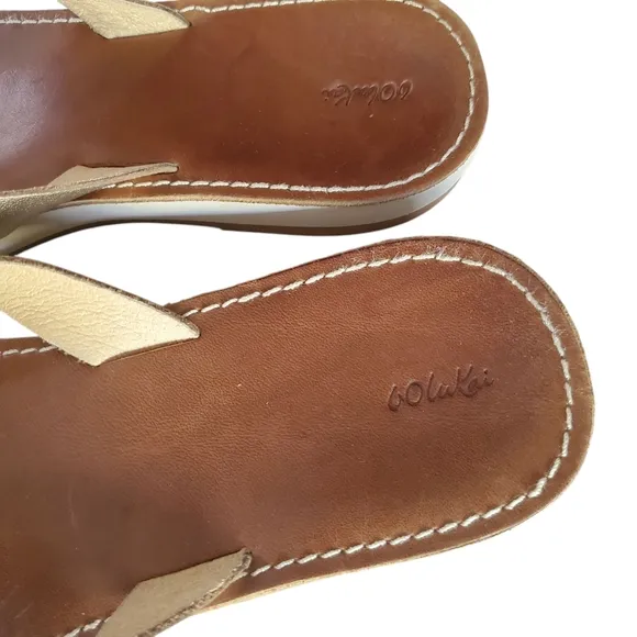 OLUKAI Nohie Gold | Tan Leather Knotted Thong Strappy Flip-Flop Sandals Size 8