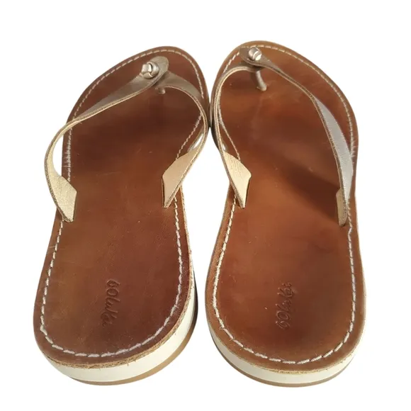 OLUKAI Nohie Gold | Tan Leather Knotted Thong Strappy Flip-Flop Sandals Size 8