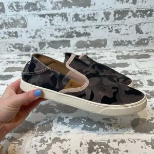 Olukai | pink camo slip on loafers