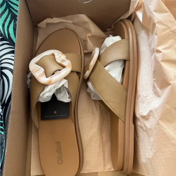OluKai Tan Sandals Minimalist Design Casual Comfort