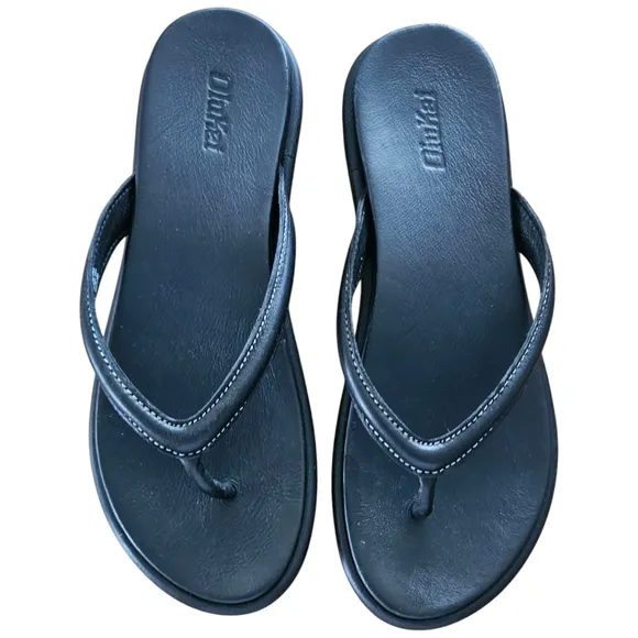 OLUKAI Tiare Women's Beach Sandals, Premium Leather &amp; Stylish Design