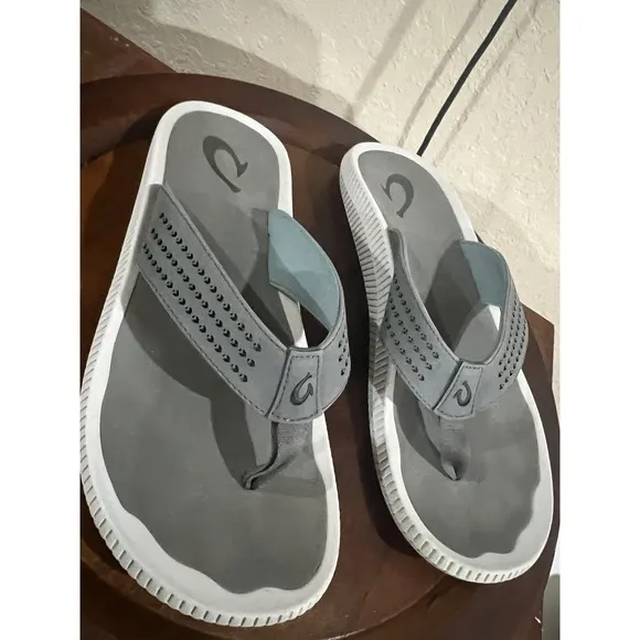 Olukai Ulele Sandals Flip Flops Comfort Thong Beach Mens 11 M Vacation Resort