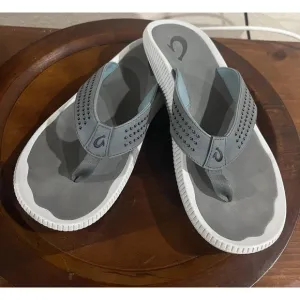 Olukai Ulele Sandals Flip Flops Comfort Thong Beach Mens 11 M Vacation Resort