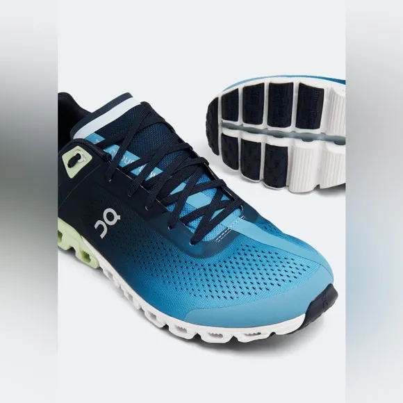 On Running Men’s Cloudflow Sneakers in Ink/Meadow Size US 13