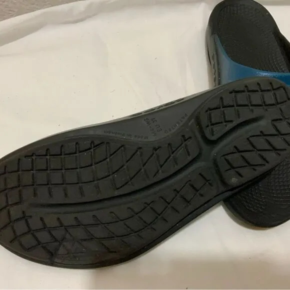 Oofos Ooahh Slide Sandals Womens Size 6 Black Recovery Comfort Sandals Mens 4