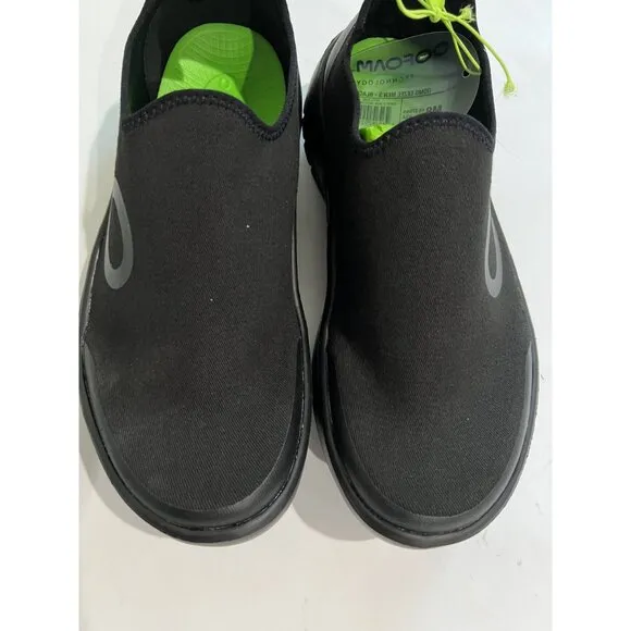 OOFOS OOMG Eezee Sneakers in Black
