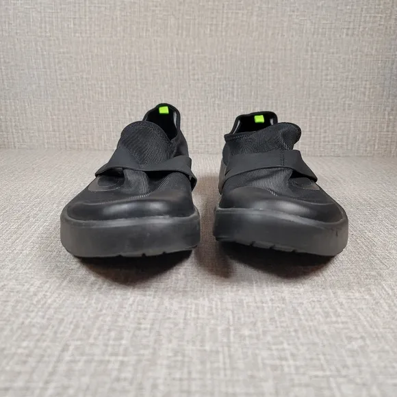 Oofos Oomg Recovery Loafers Mens US 10.5 EU 43.5  Black Slip On Shoes