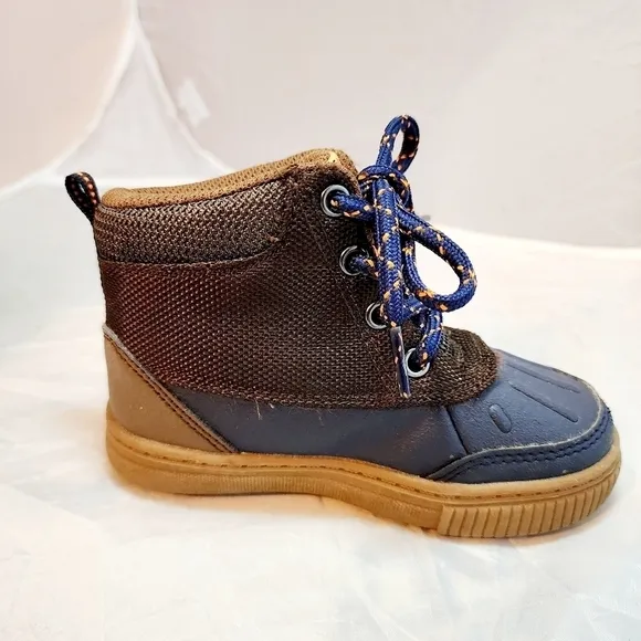OshKosh B’Gosh Grayson B Urban Casual Lace Up Duck Boots Toddler 8 Waterproof