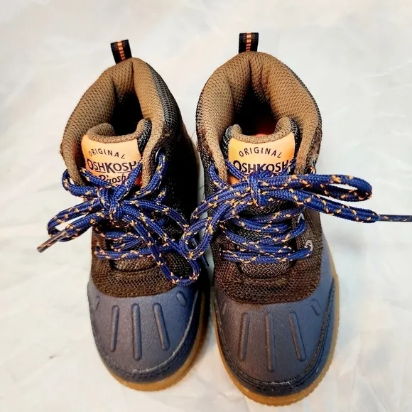 OshKosh B’Gosh Grayson B Urban Casual Lace Up Duck Boots Toddler 8 Waterproof