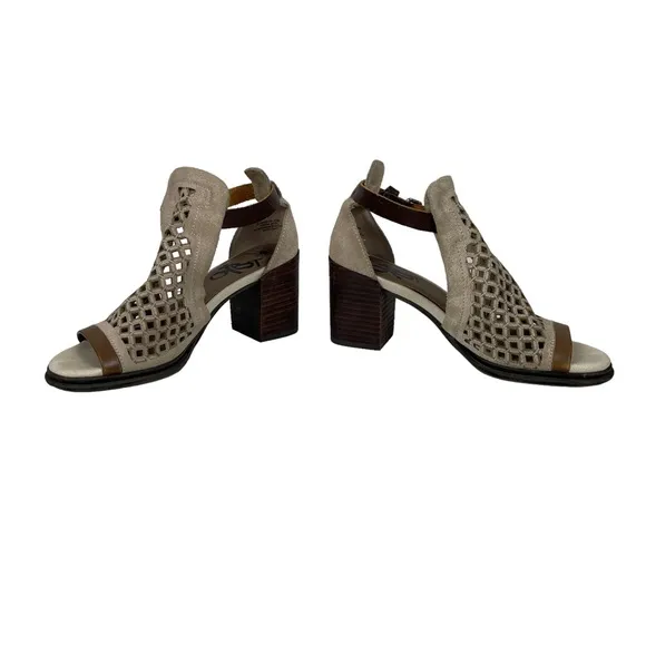 OTBT Metaphor Stone Block Heel Leather Sandals Heels 6
