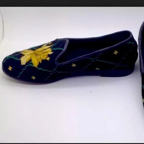 PAIGE Needlepoint Daffodil Flower Loafer 6.5 RARE