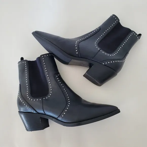 PAIGE Sz 8.5 Silver Studs WILLA in Black Leather Boots Pointy Western 2.5&quot; Heel