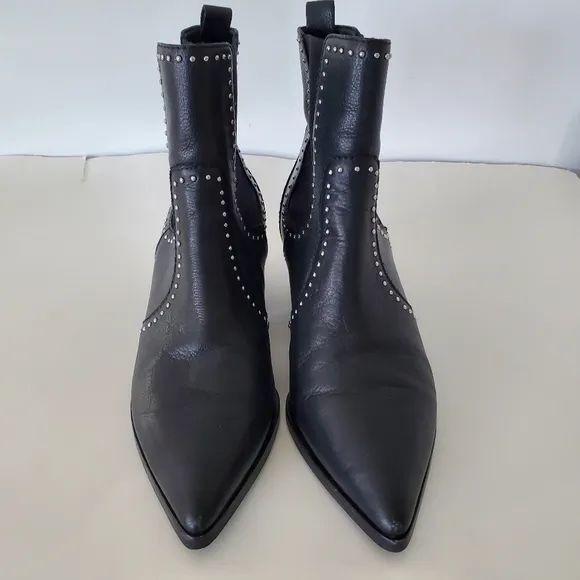 PAIGE Sz 8.5 Silver Studs WILLA in Black Leather Boots Pointy Western 2.5&quot; Heel