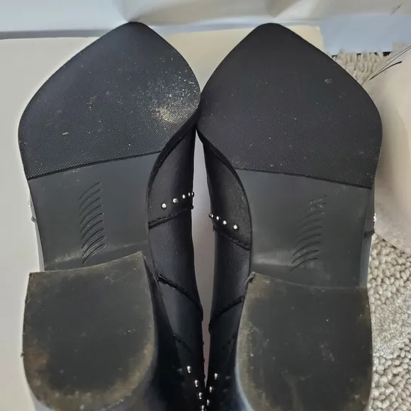 PAIGE Sz 8.5 Silver Studs WILLA in Black Leather Boots Pointy Western 2.5&quot; Heel