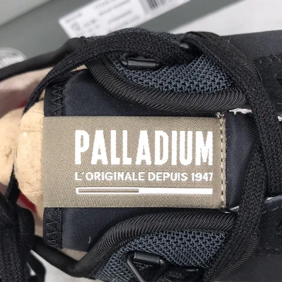 Palladium  Troop Runner  Black Sneakers Men's 12 Women's 13.5 New in Box