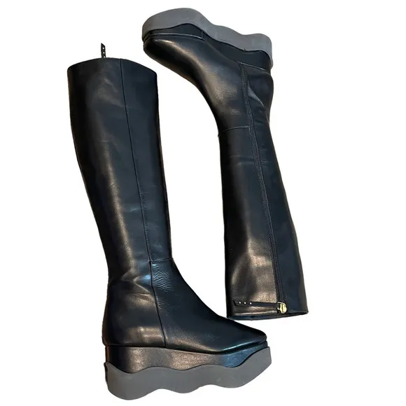 Paloma Barcelo Black Tall Leather Platfrom Boots Women's Size 35 NWOB