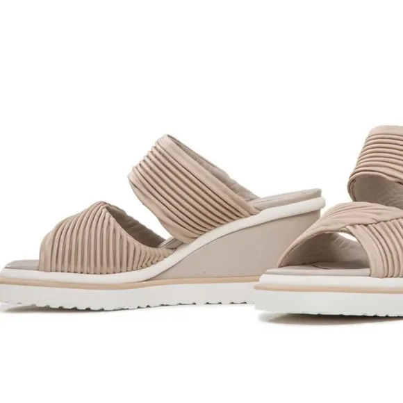 Patrizia Bonfanti Julia Wedge Sandal, Plisse Cream
