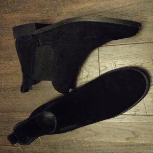 Paul Green &quot;Jax&quot; Black Suede Women  Chelsea Boots