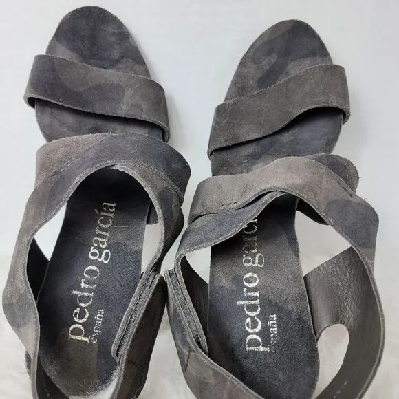 Pedro Garcia Lynna Suede Olive Camo Strappy Heel Sandals Eu Size 39 / Us 8.5.