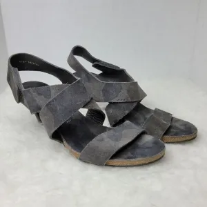 Pedro Garcia Lynna Suede Olive Camo Strappy Heel Sandals Eu Size 39 / Us 8.5.