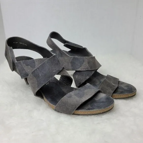 Pedro Garcia Lynna Suede Olive Camo Strappy Heel Sandals Eu Size 39 / Us 8.5.