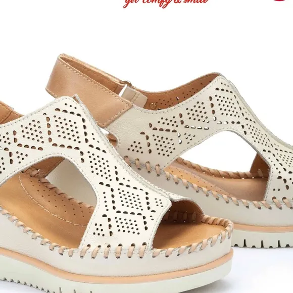 PIKOLINOS AGUADULCEWomen wedge sandals gently usedColor: NATA size 41 US 11