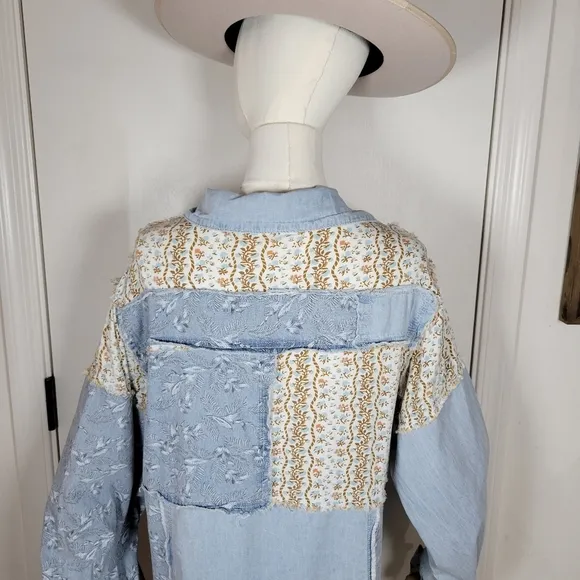 POL Oversized Patchwork Distressed Light Denim Shacket Size Large