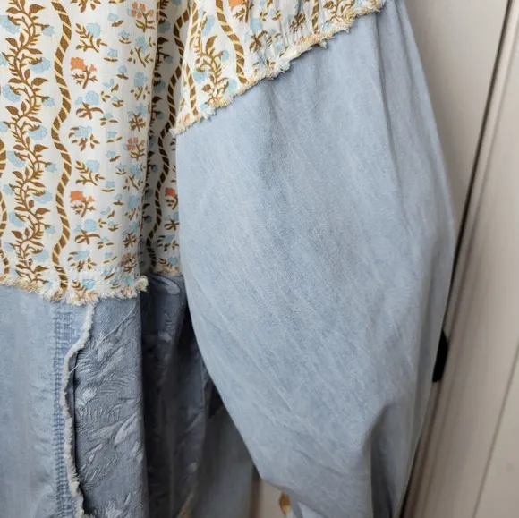 POL Oversized Patchwork Distressed Light Denim Shacket Size Large