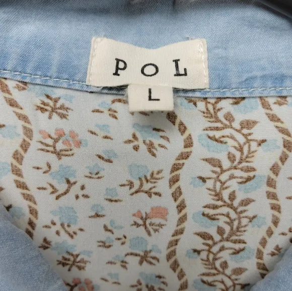 POL Oversized Patchwork Distressed Light Denim Shacket Size Large
