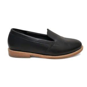 PORTLAND LEATHER Patina Almost Perfect Loafer Black Slip-On Shoe