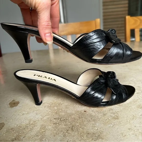 Prada Black leather slides 37.5