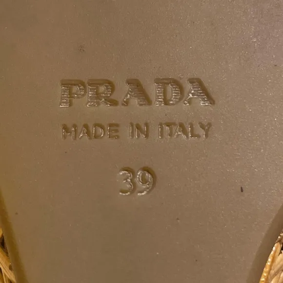 PRADA woven wedge strappy open toe sandals sz 39 made in Italy