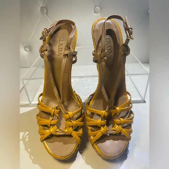 PRADA woven wedge strappy open toe sandals sz 39 made in Italy