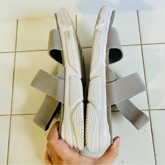 PrAna Nola Gray and White Strappy Sandals Size 8.5