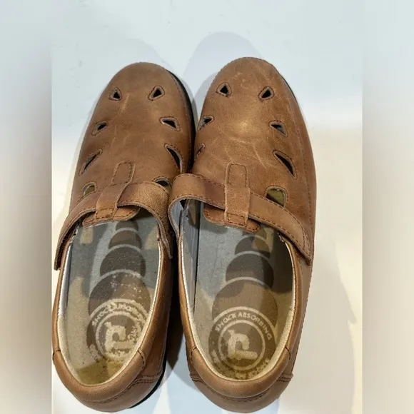 Propet ladybug orthopedic shoe size 6