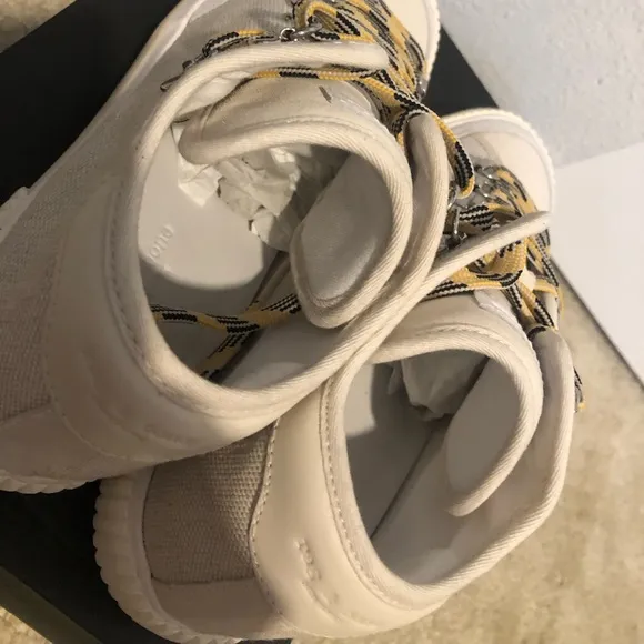 Rag &amp; Bone Army Hiker Low Linen Sneakers In ECRU. New In Box! Sz 8