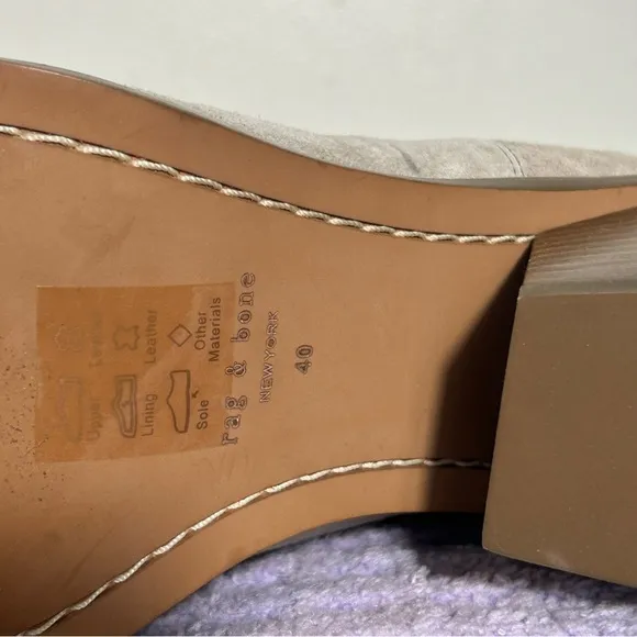 Rag &amp; Bone NWOT Light Grey Calfskin Suede Razor Booties- Size 40