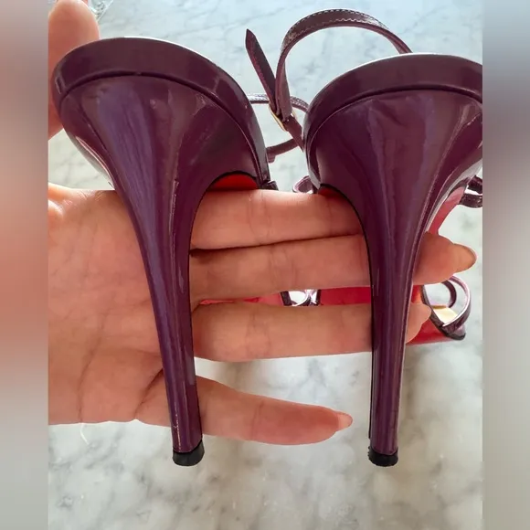 ✨RARE - Christian Louboutin Women's Purple Strappy Sandals 4.5in Sz 39.5✨