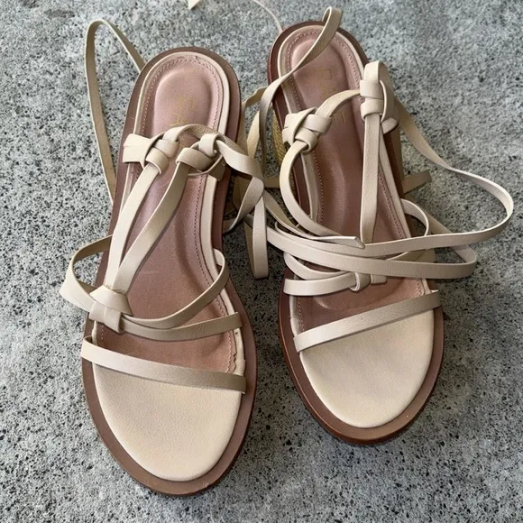Raye Claudia Heel in Nude platform sandals strappy 6.5