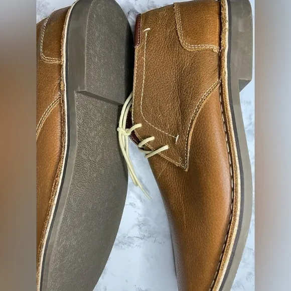 Reaction Kenneth Cole Desert Wind Leather Chukka Boots