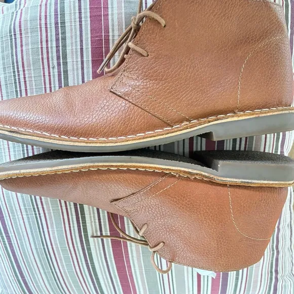 Red Tape Desert Boots In Brown Leather